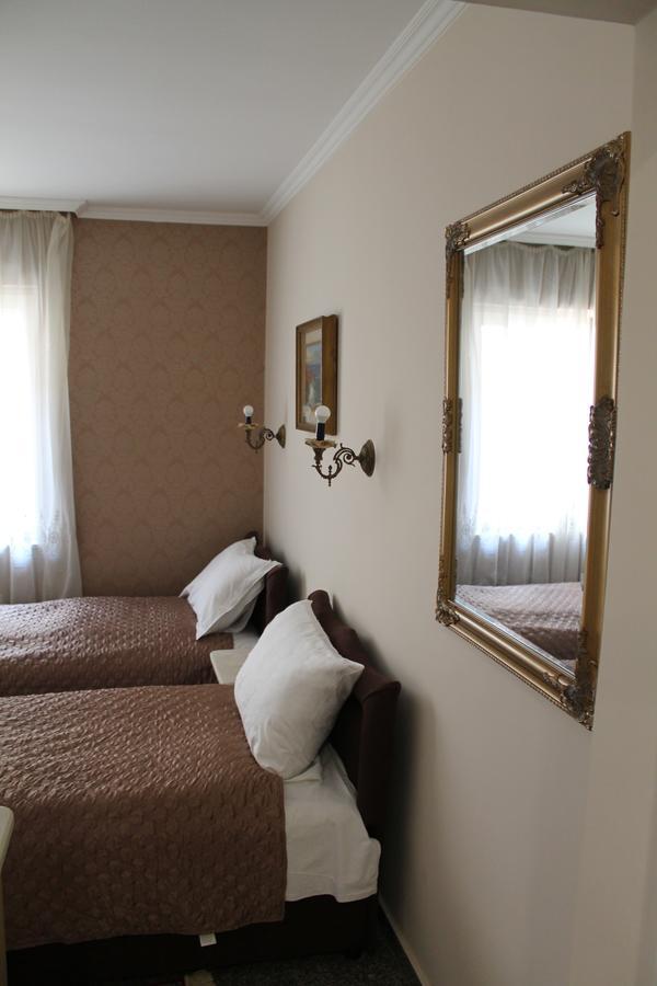 Appartamento Royal Family Ni Esterno foto
