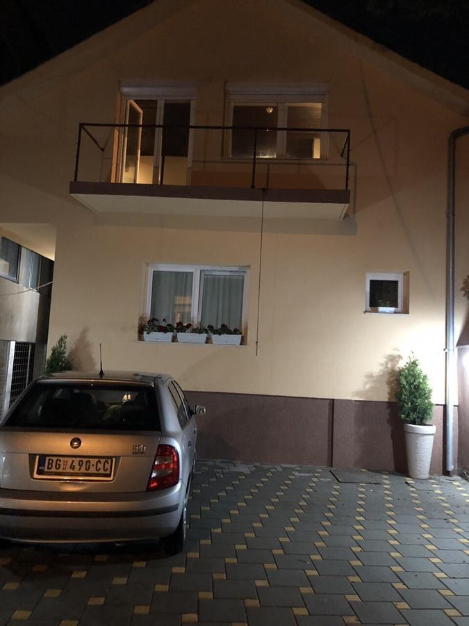 Appartamento Royal Family Ni Esterno foto
